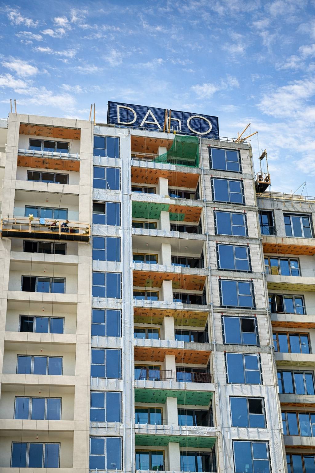 KS Group: фасад проекта DAHO от KOC Construction в Laminam